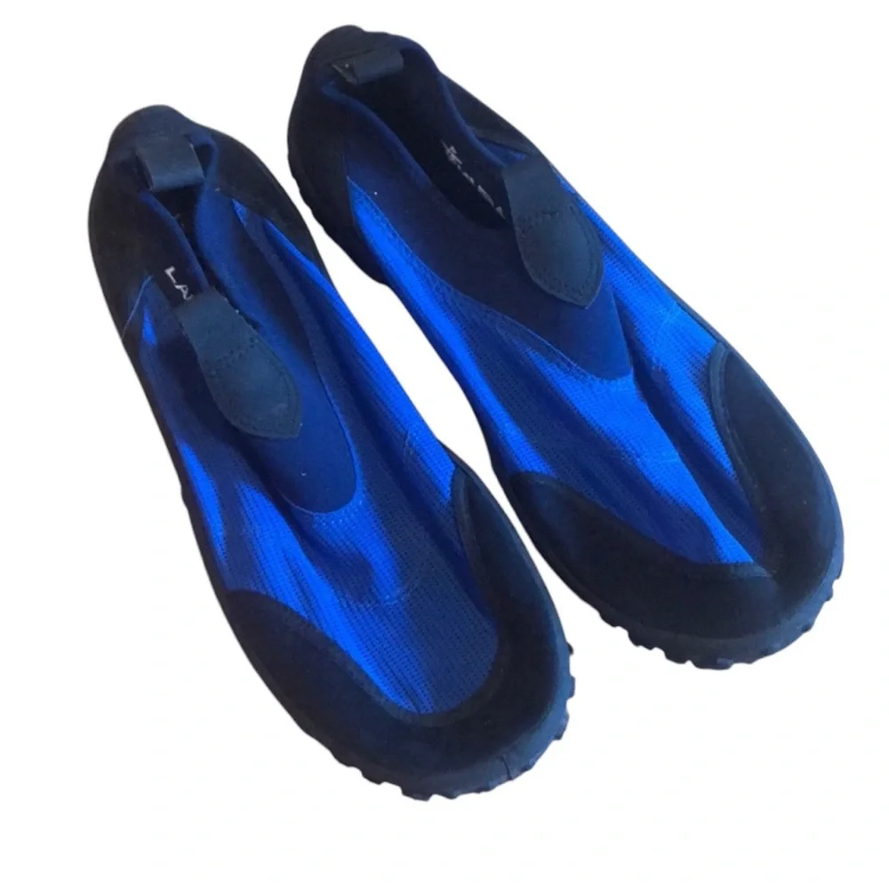 A5- Laguna - Men’s size 8 - water shoe - swim shoes